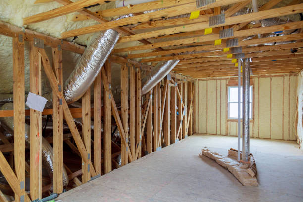 Best Specialized Insulation Services in West Milwaukee, WI